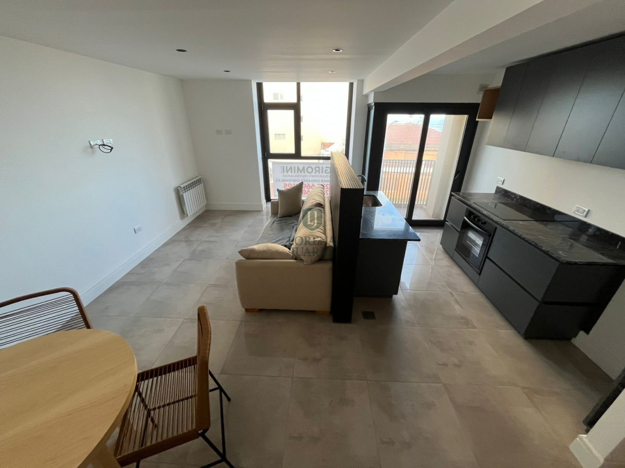 Vendemos departamento 2 Ambientes frente al mar