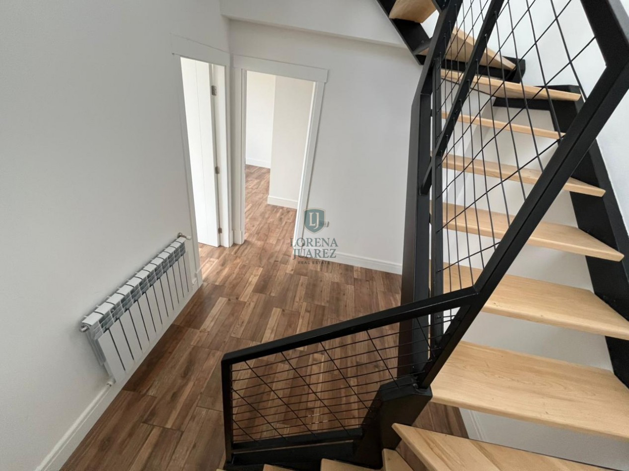 Vendemos excelente duplex en Constitucion